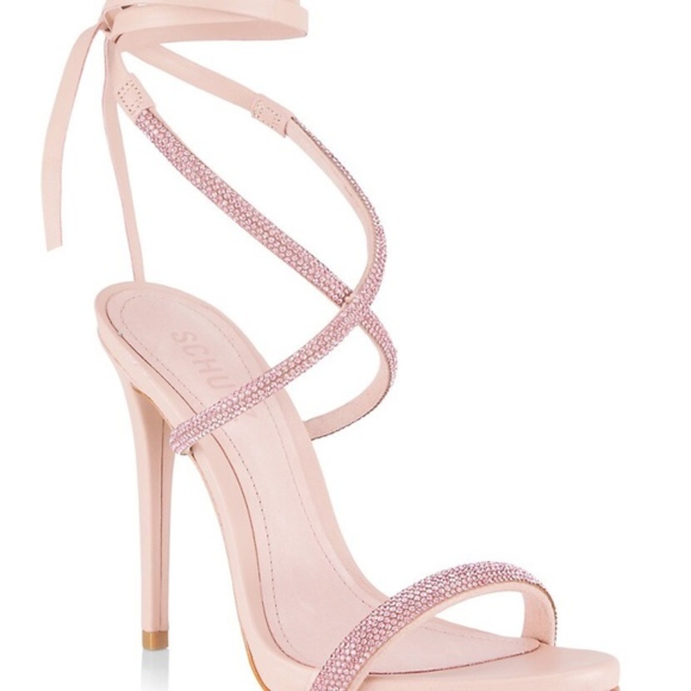 New!‼️ Schutz
Cloe Crystal-Embellished Lace-Up Sandals